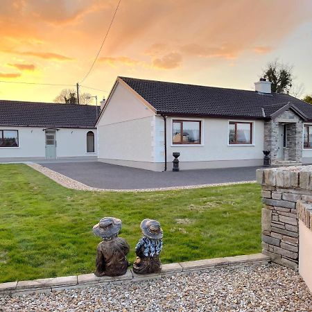 Steeple View B&B Guesthouse Donegal - Newly Renovated In 2023 Ballybofey Exterior foto