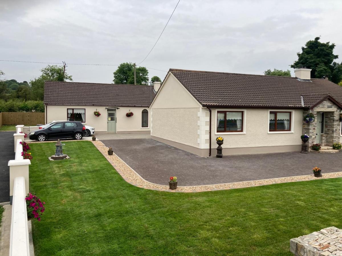 Steeple View B&B Guesthouse Donegal - Newly Renovated In 2023 Ballybofey Exterior foto